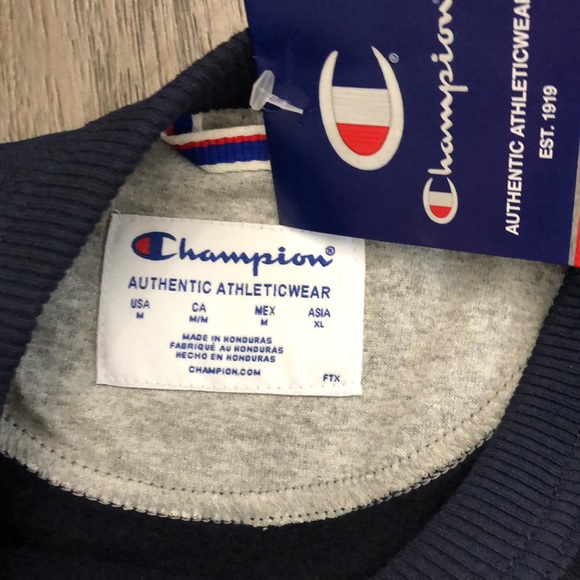 Champion crewneck - Picture 3 of 3